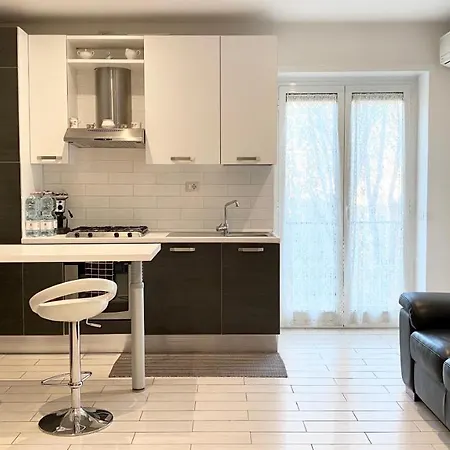 Gordiani House Internal Parking * Roma